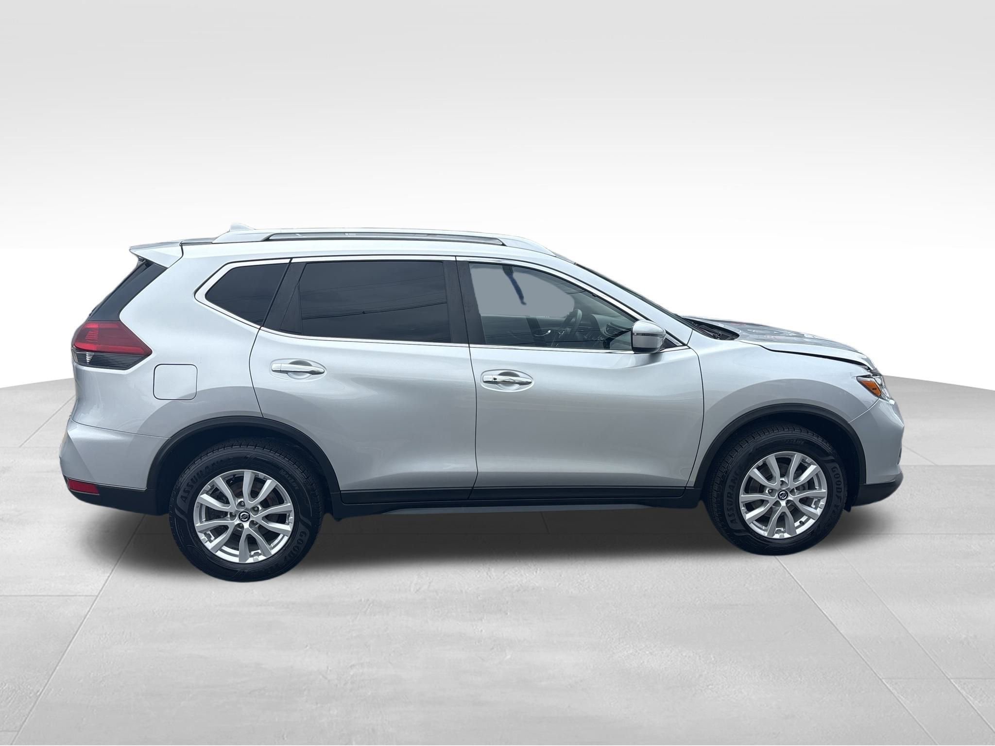 Used 2020 Nissan Rogue SV