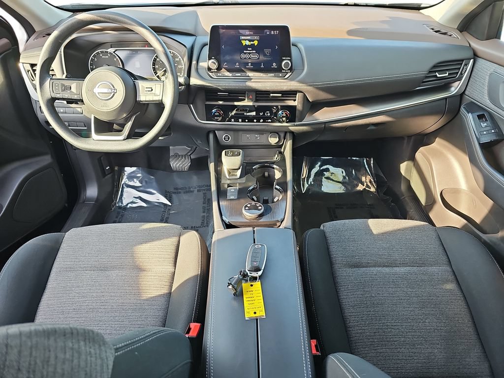 Used 2023 Nissan Rogue SV AWD/4WD image 13