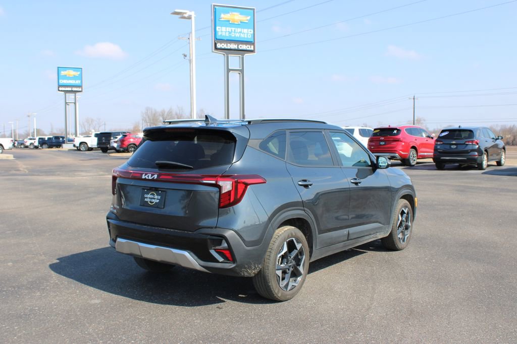 Used 2025 Kia Seltos S image 9