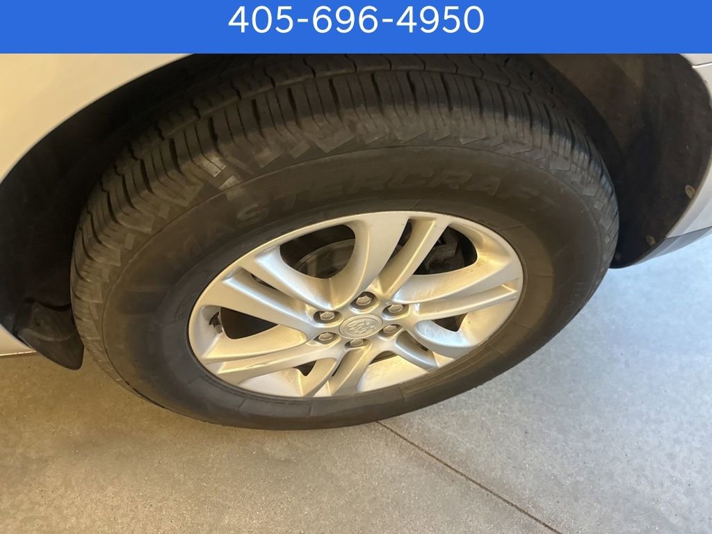 Used 2019 Buick Enclave Essence image 19