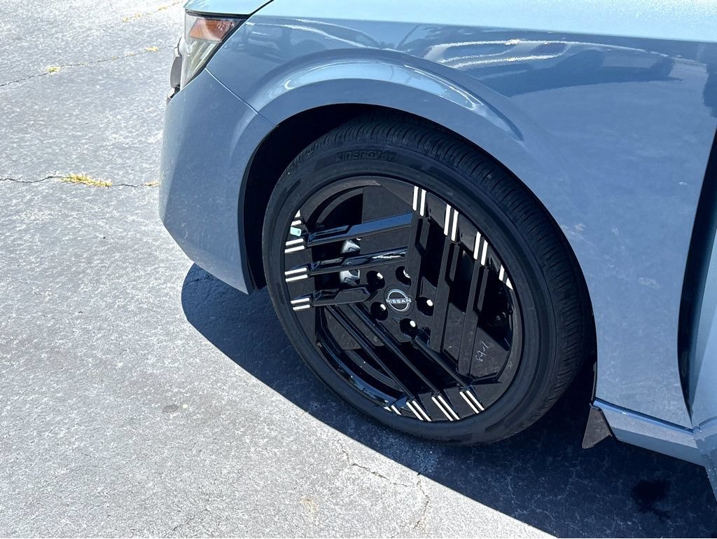 New 2026 Nissan Sentra SR w/ SR Premium Package FWD image 24