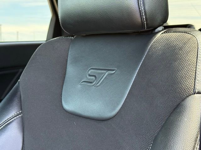 Used 2023 Ford Edge ST AWD/4WD image 18