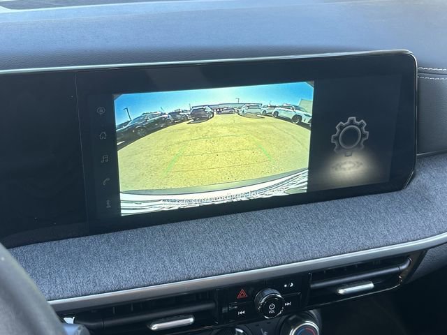 Used 2025 Nissan Kicks SV w/ SV Premium Package AWD/4WD image 28