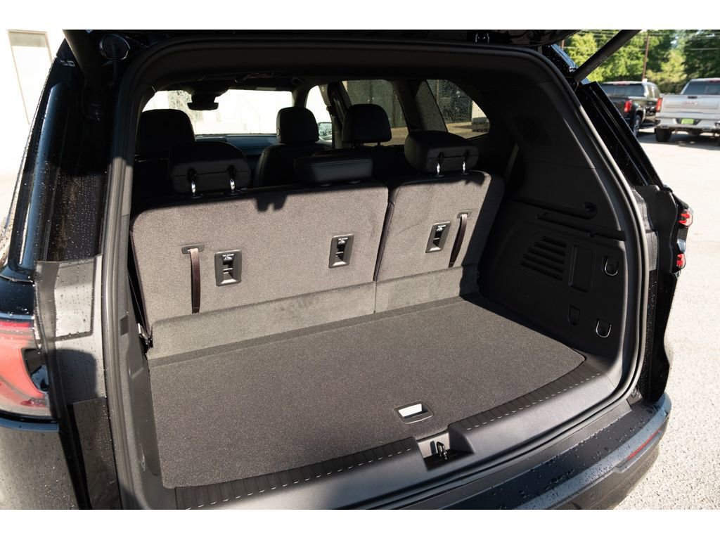 New 2026 GMC Acadia Elevation w/ Black Edition FWD image 33