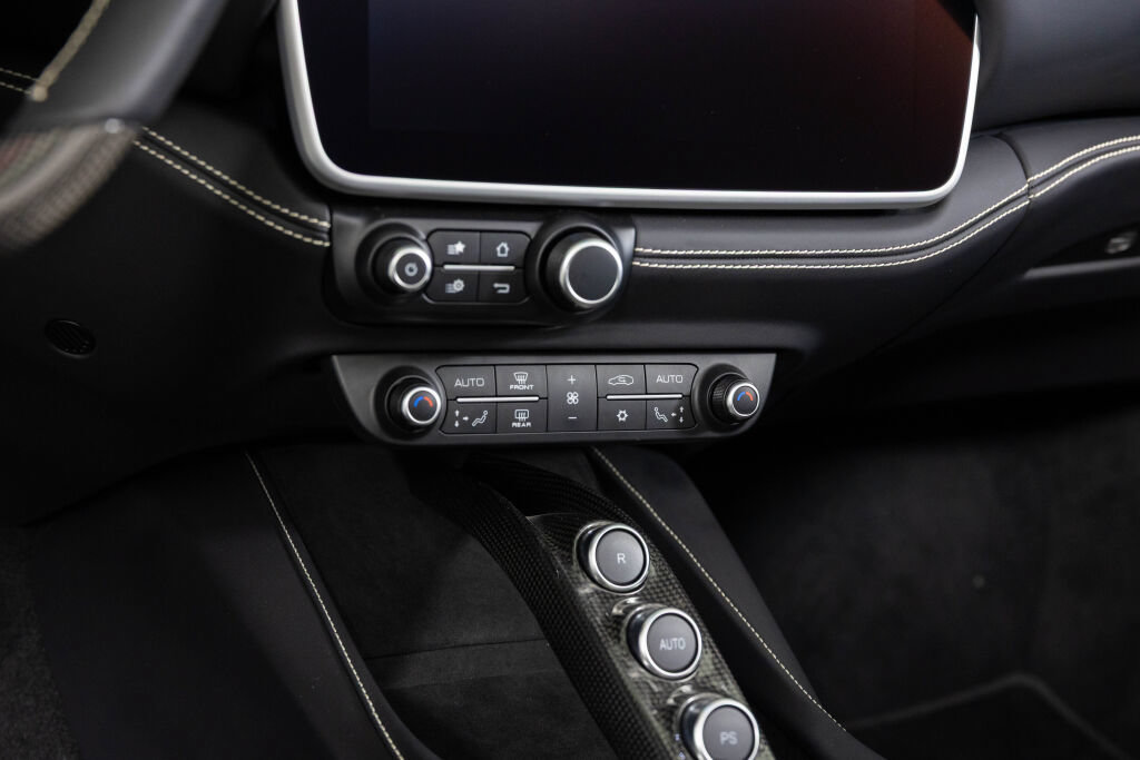 Certified 2023 Ferrari Portofino M RWD image 56