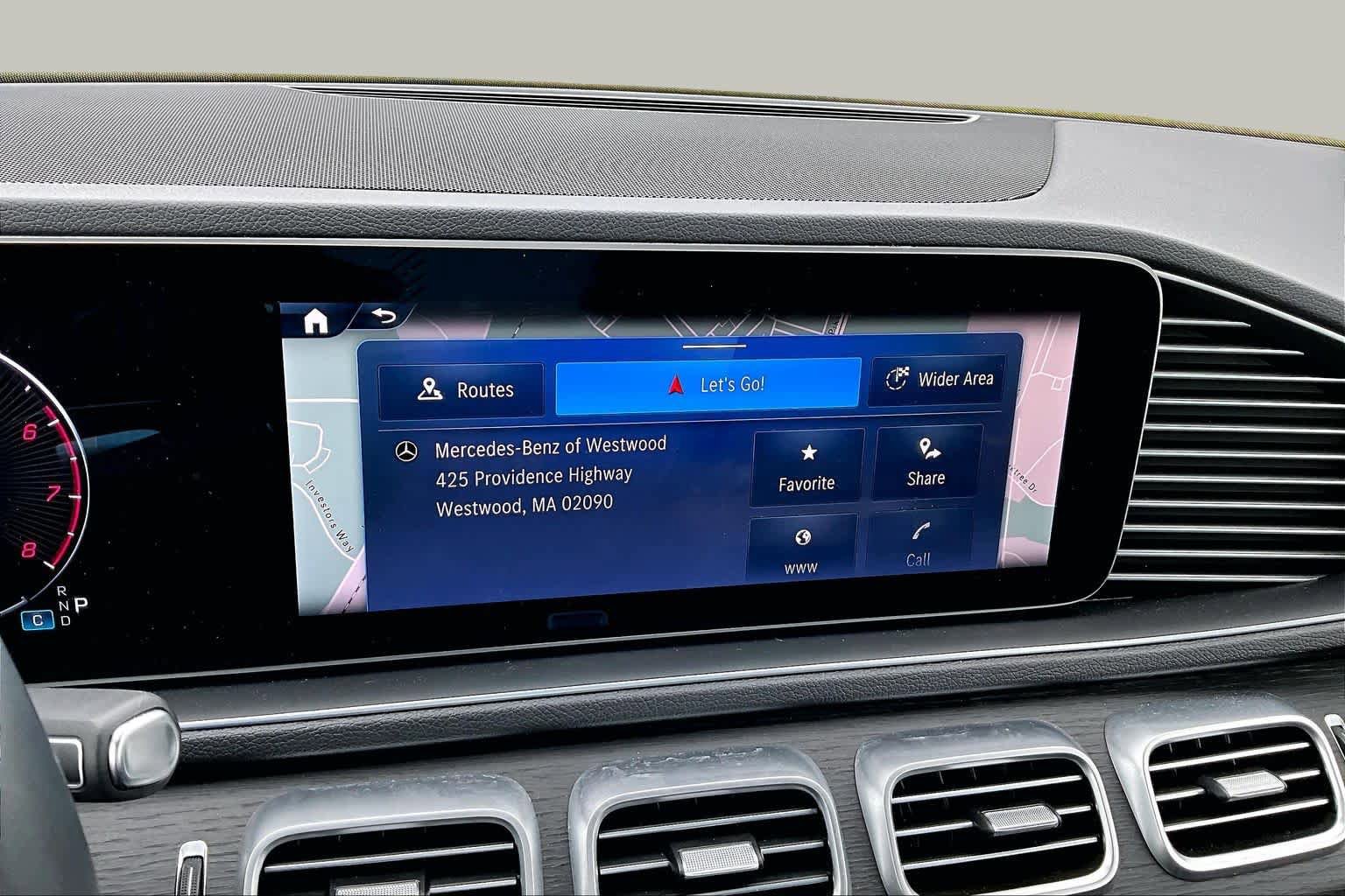 Certified 2025 Mercedes-Benz GLE 450 4MATIC image 46