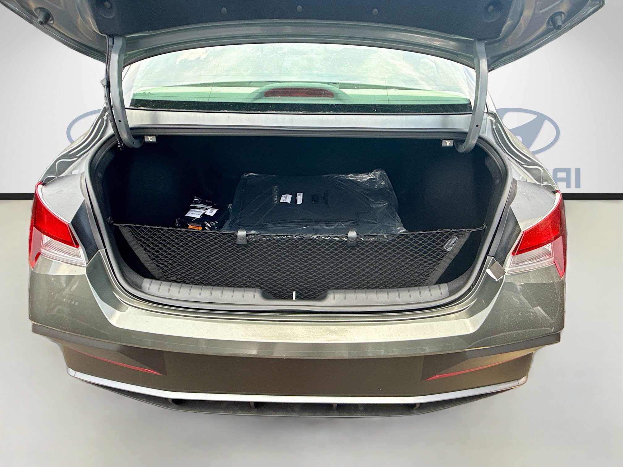 New 2026 Hyundai Elantra Sport FWD image 18