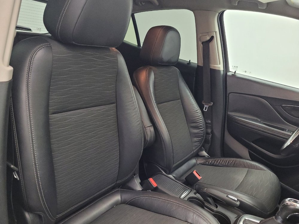 Used 2016 Buick Encore FWD image 21