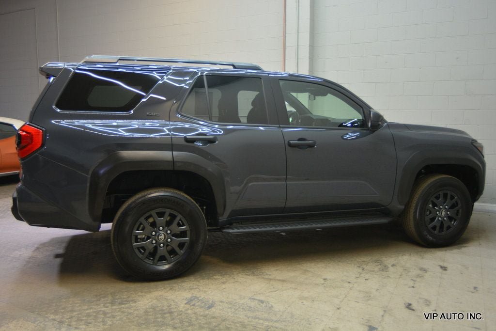 Used 2025 Toyota 4Runner SR5 AWD/4WD image 8