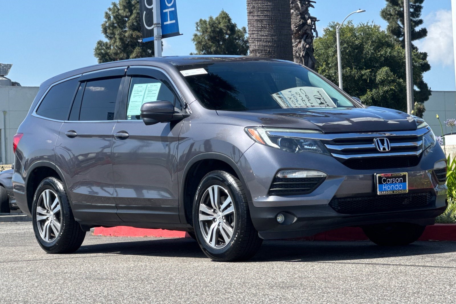 Used 2017 Honda Pilot EX image 7