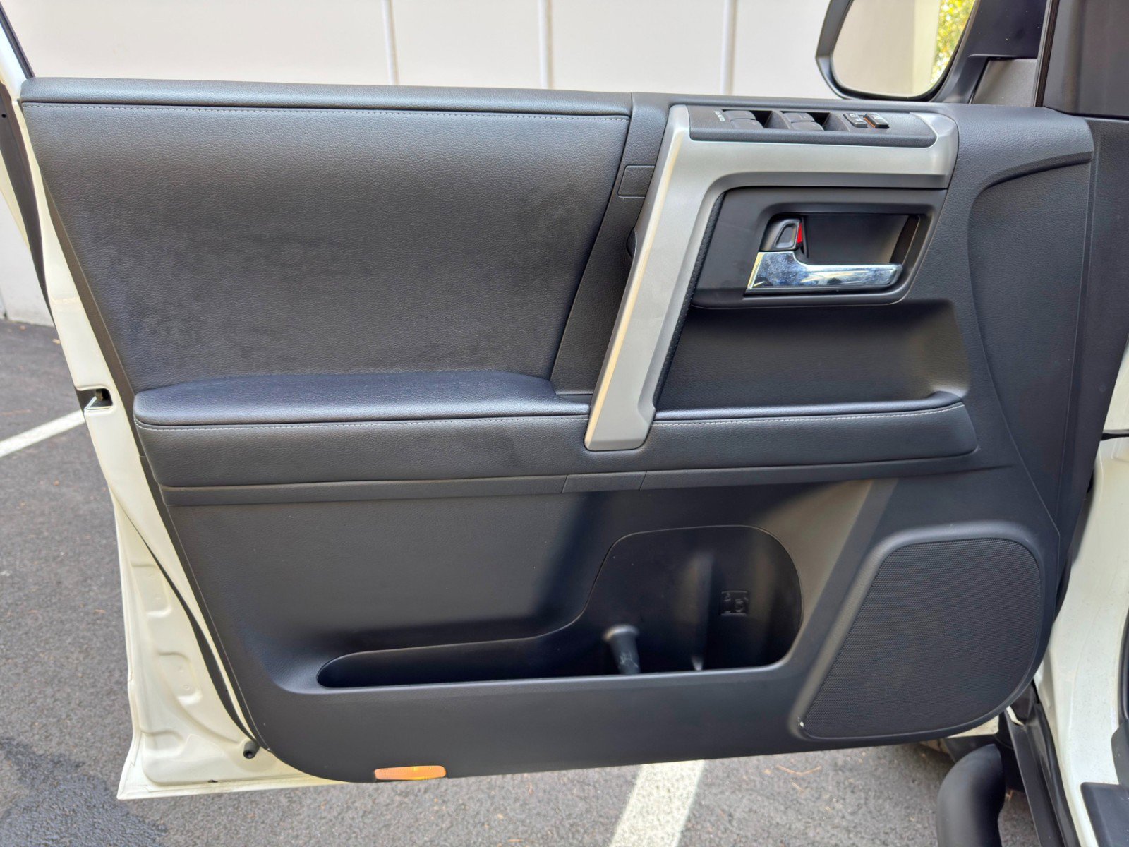 Used 2021 Toyota 4Runner SR5 image 39