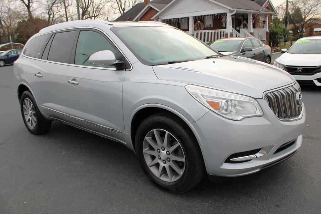 Used 2017 Buick Enclave Convenience image 4