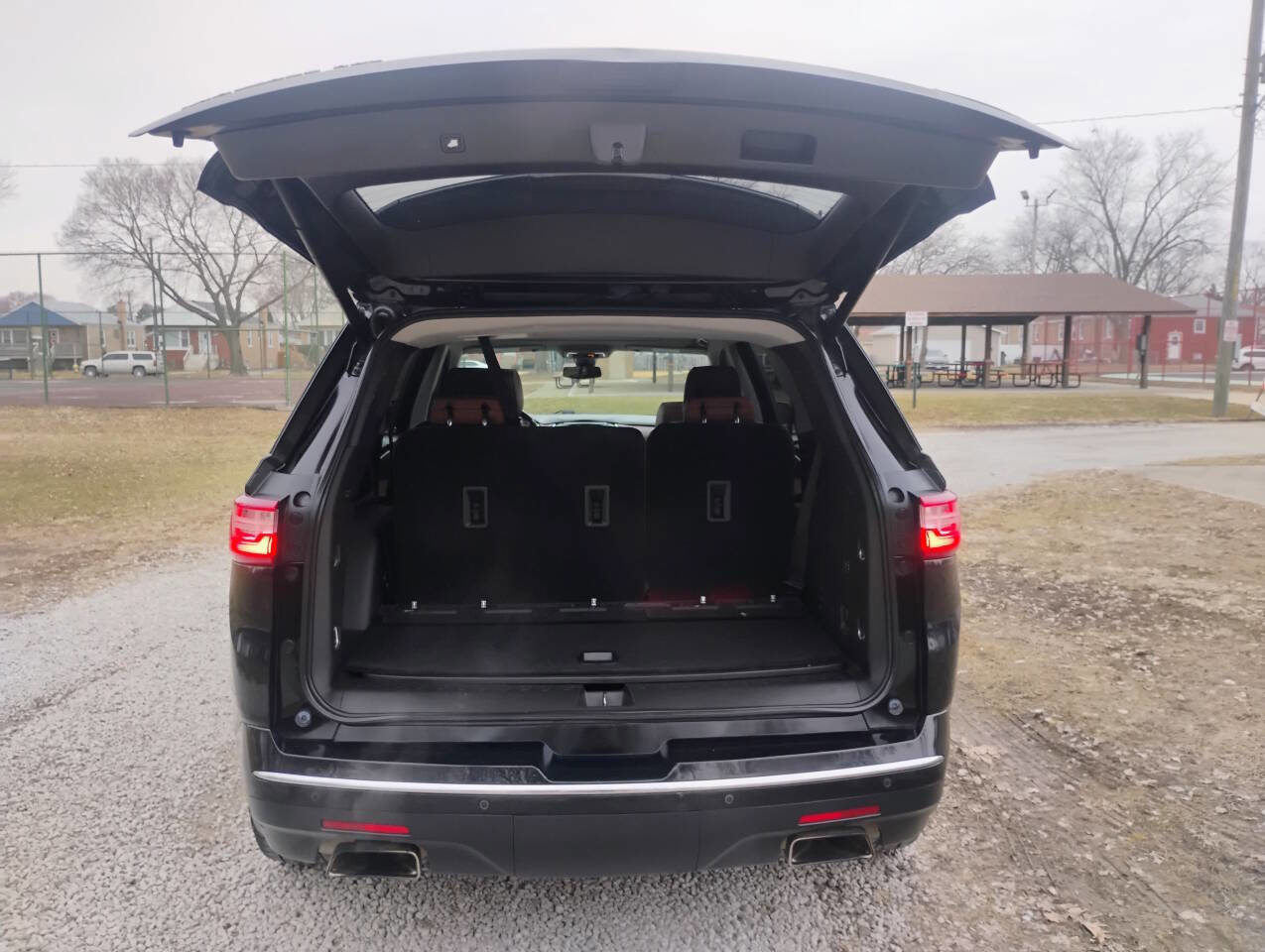 Used 2018 Chevrolet Traverse High Country image 26