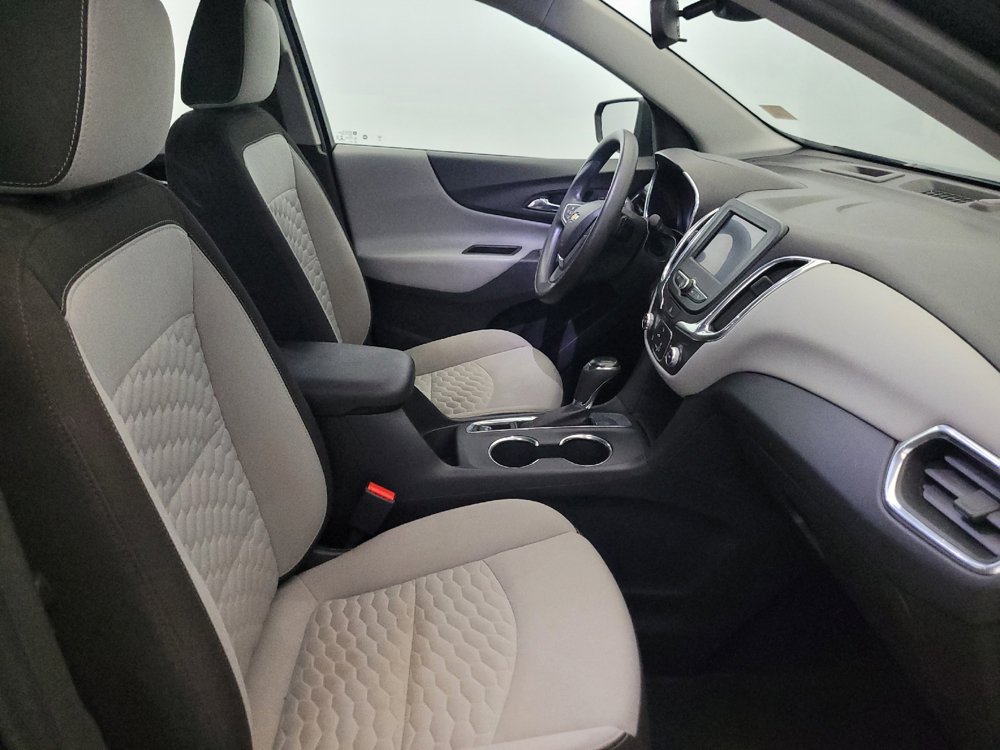 Used 2020 Chevrolet Equinox LS FWD image 21