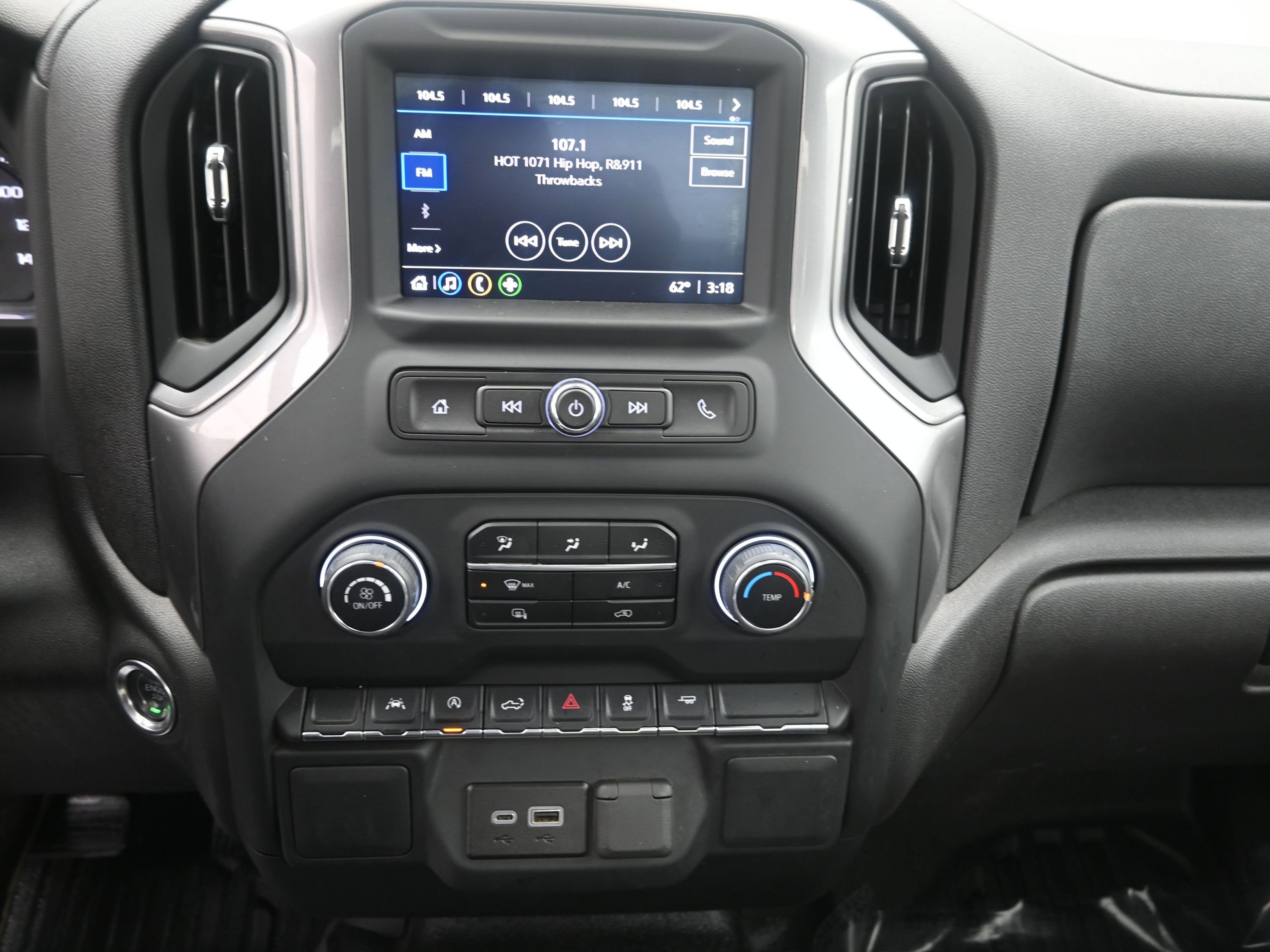 Certified 2024 Chevrolet Silverado 1500 W/T w/ WT Fleet Convenience Package image 16