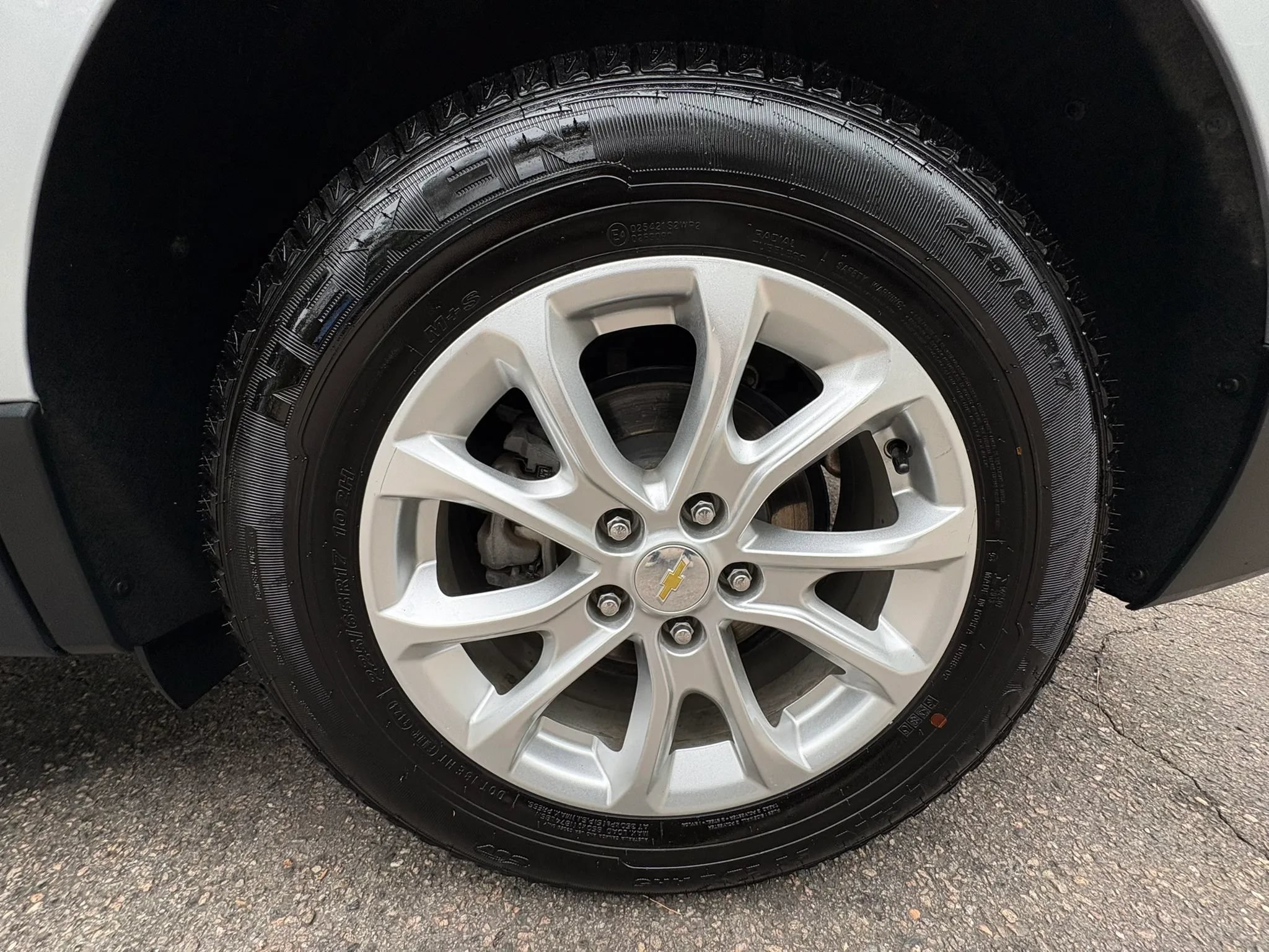 Used 2021 Chevrolet Equinox LT AWD/4WD image 41