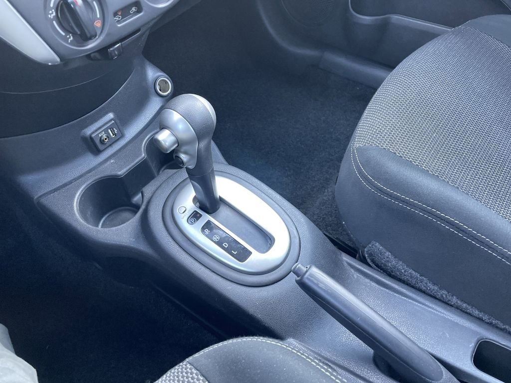 Used 2018 Nissan Versa SV image 19