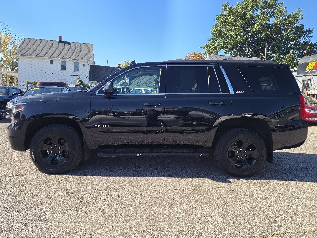 Used 2017 Chevrolet Tahoe LT AWD/4WD image 8