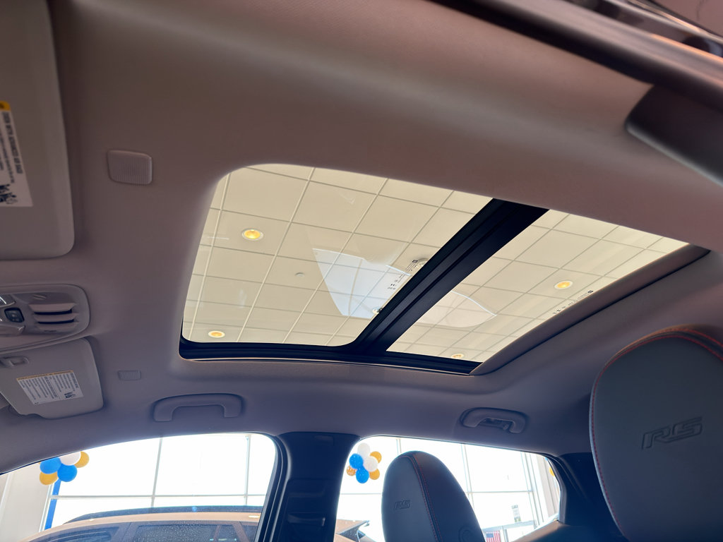 New 2027 Chevrolet Bolt RS w/ Technology Package FWD image 17
