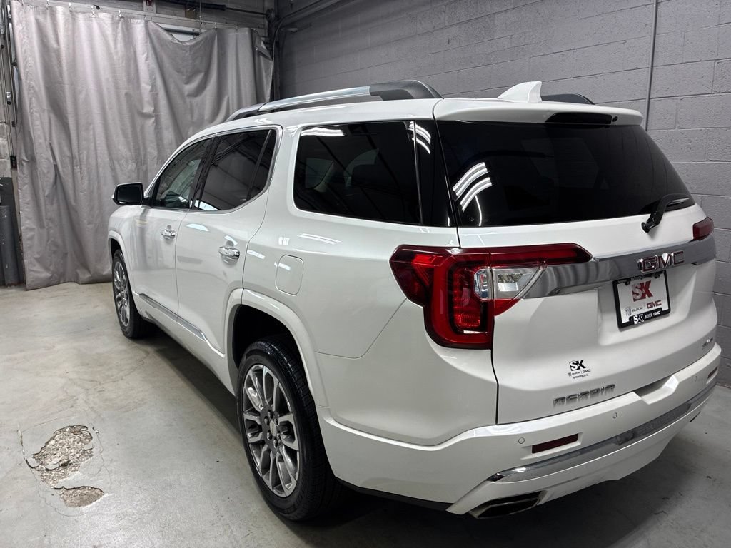Used 2021 GMC Acadia Denali w/ Denali Technology Package AWD/4WD image 30