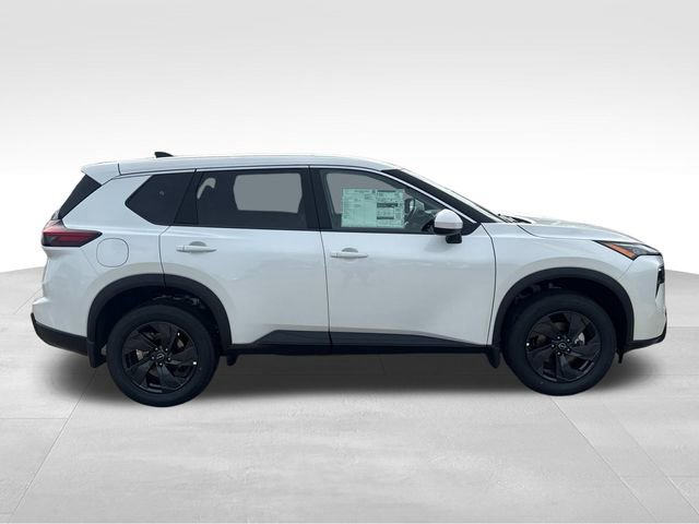 New 2026 Nissan Rogue SV FWD image 9
