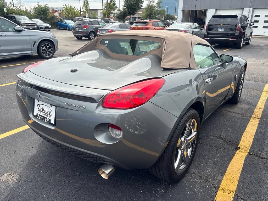 Used 2007 Pontiac Solstice Convertible w/ Premium Package RWD image 8