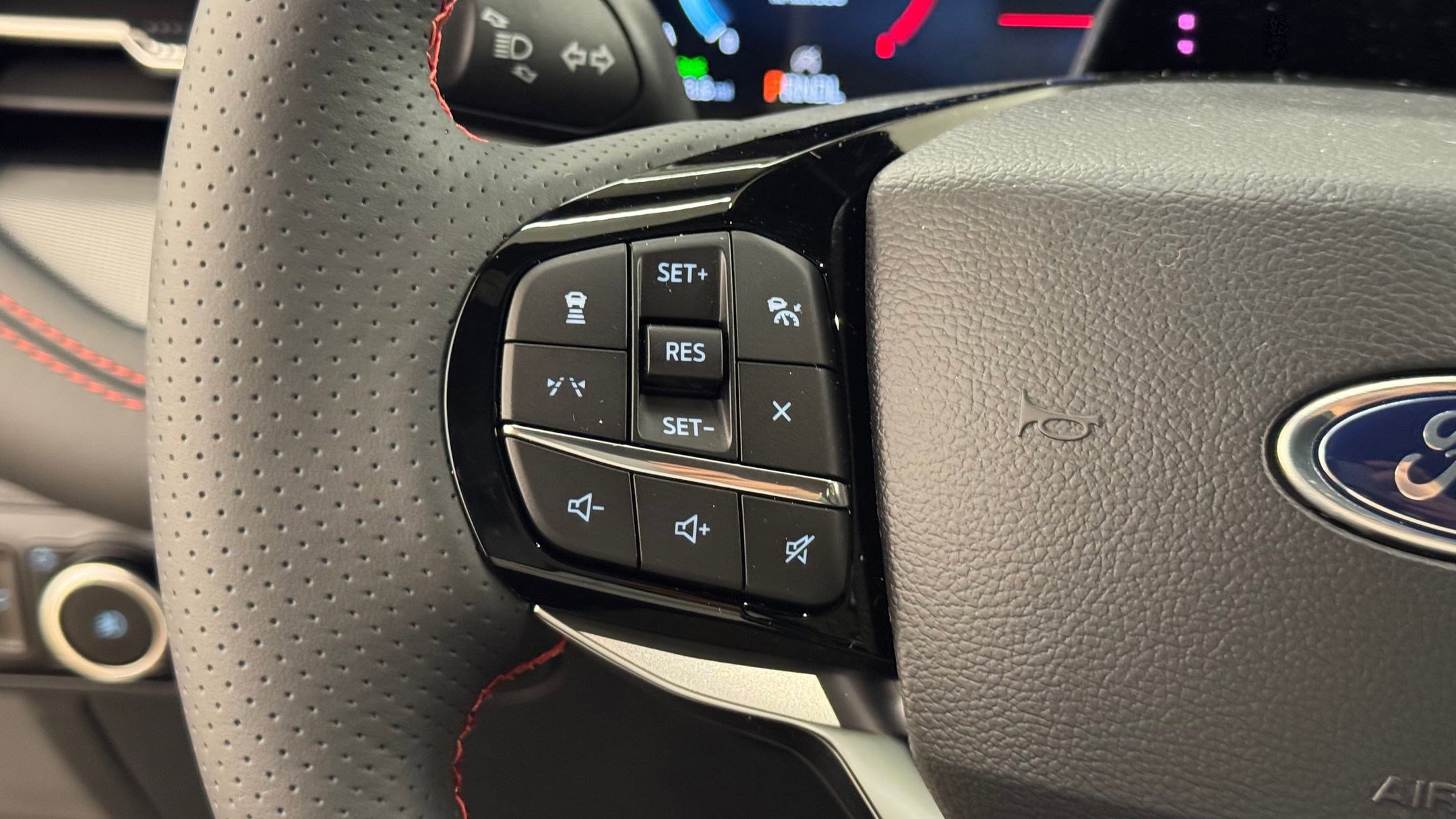 New 2026 Ford Explorer ST-Line w/ Premium Package image 17