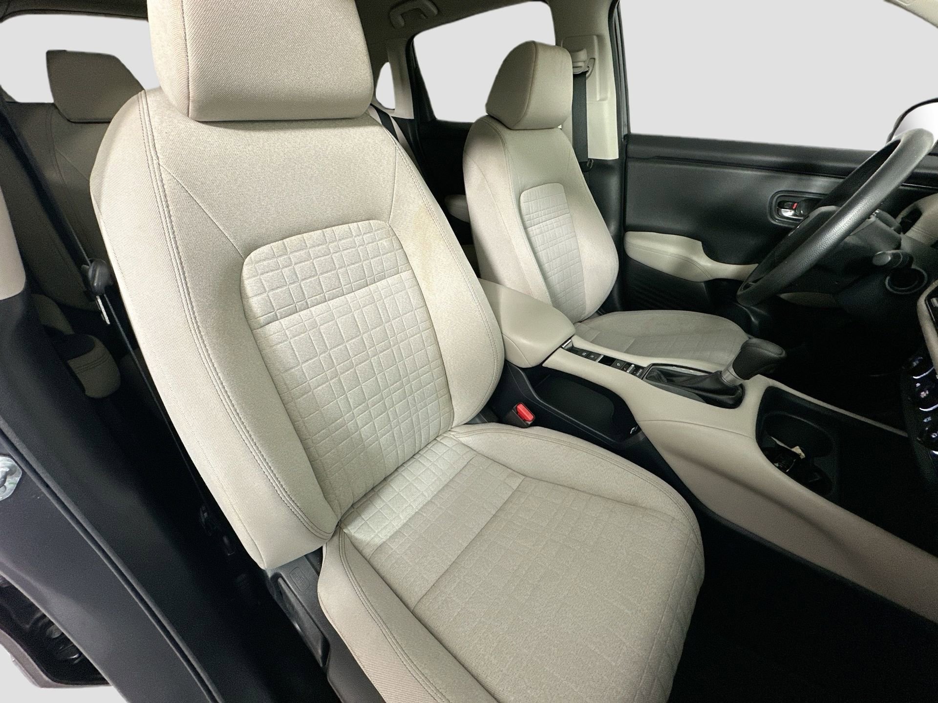 Used 2023 Honda HR-V LX image 25