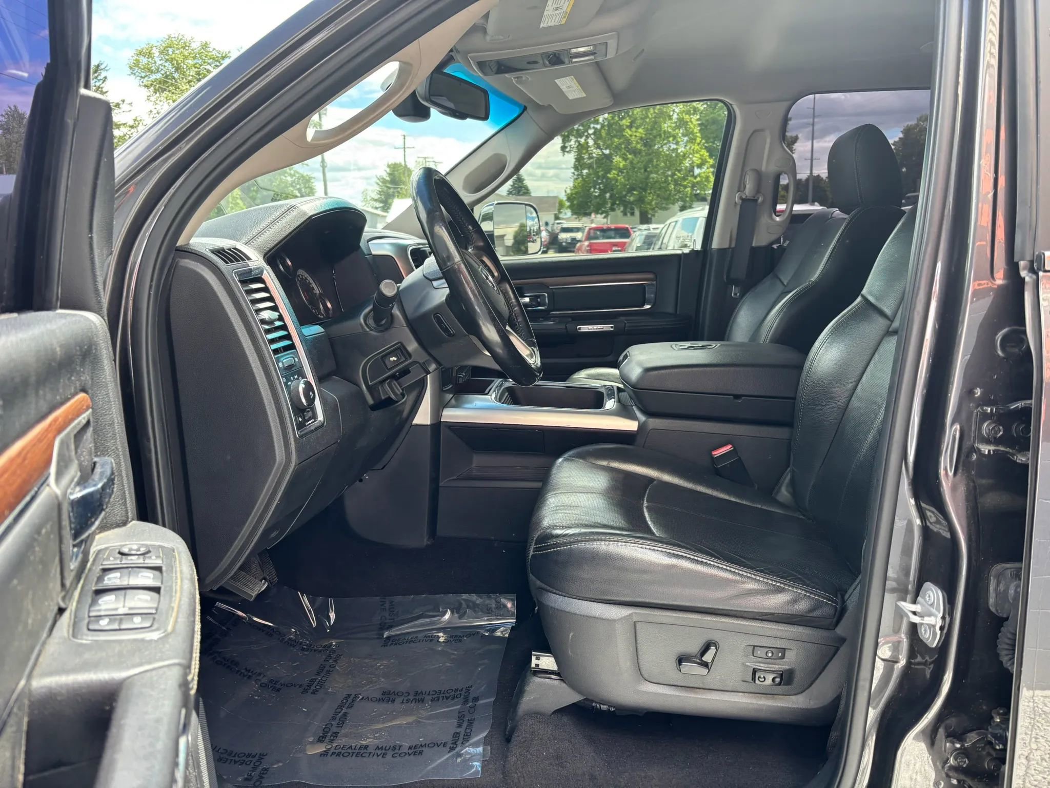 Used 2018 RAM 2500 Laramie AWD/4WD image 20