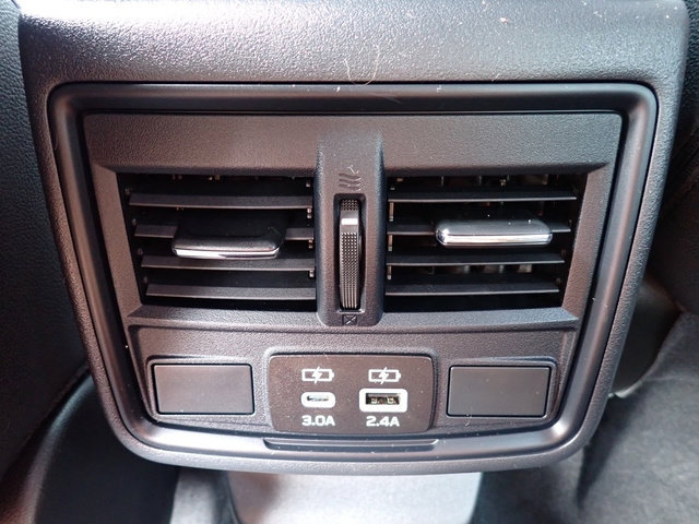 Used 2026 Subaru Outback Premium AWD/4WD image 18