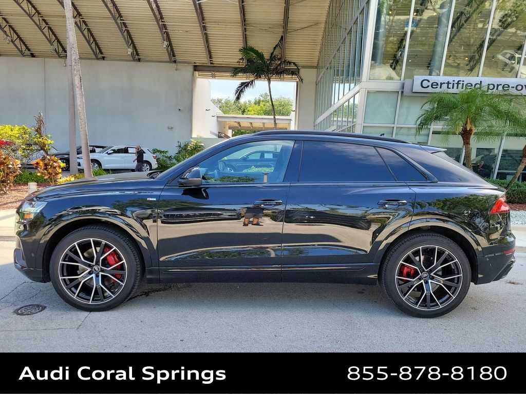 Certified 2022 Audi Q8 Prestige w/ Prestige Package AWD/4WD image 11