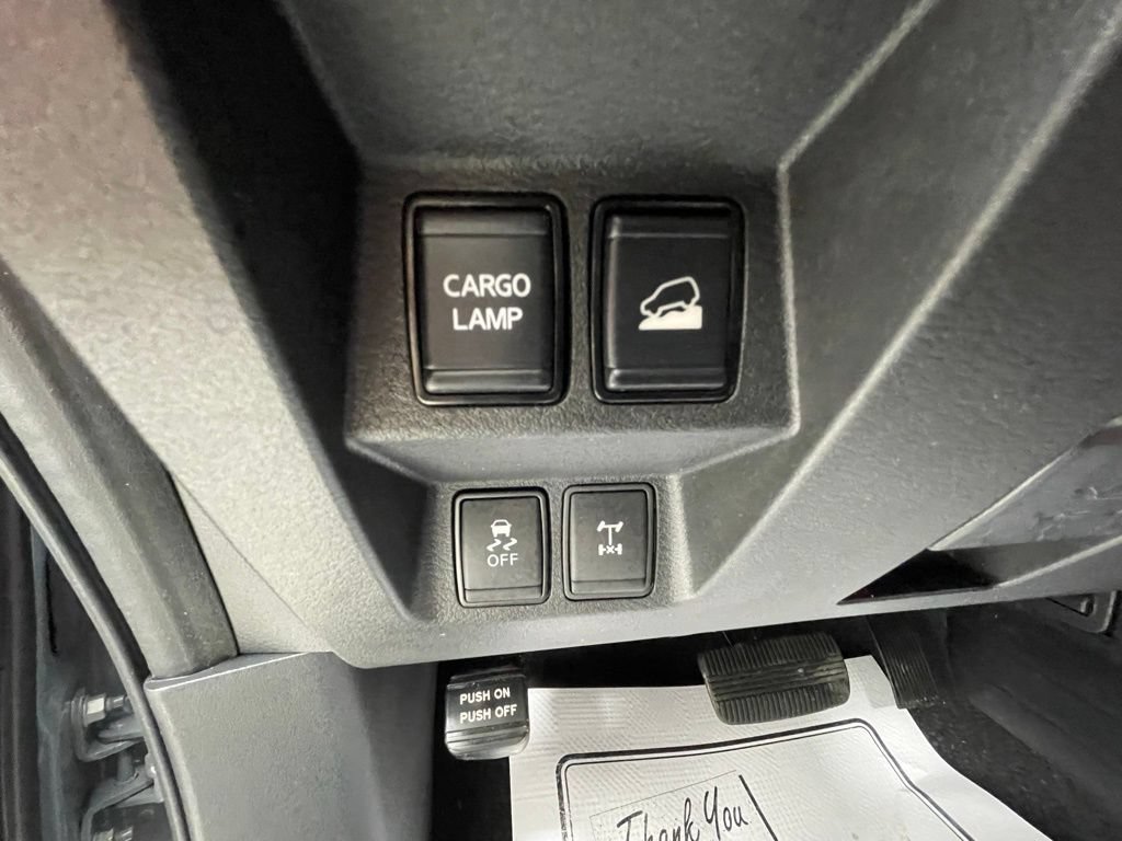 Used 2024 Nissan Frontier PRO-4X w/ Off-Road Protection Package AWD/4WD image 12