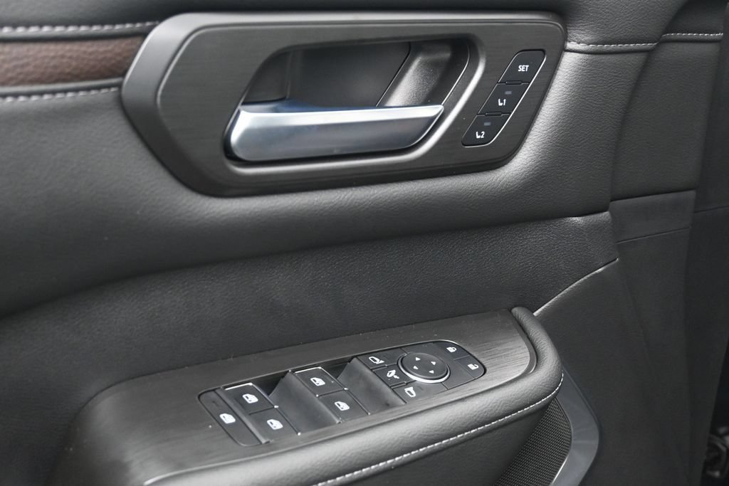 New 2026 Nissan Armada Platinum AWD/4WD image 16