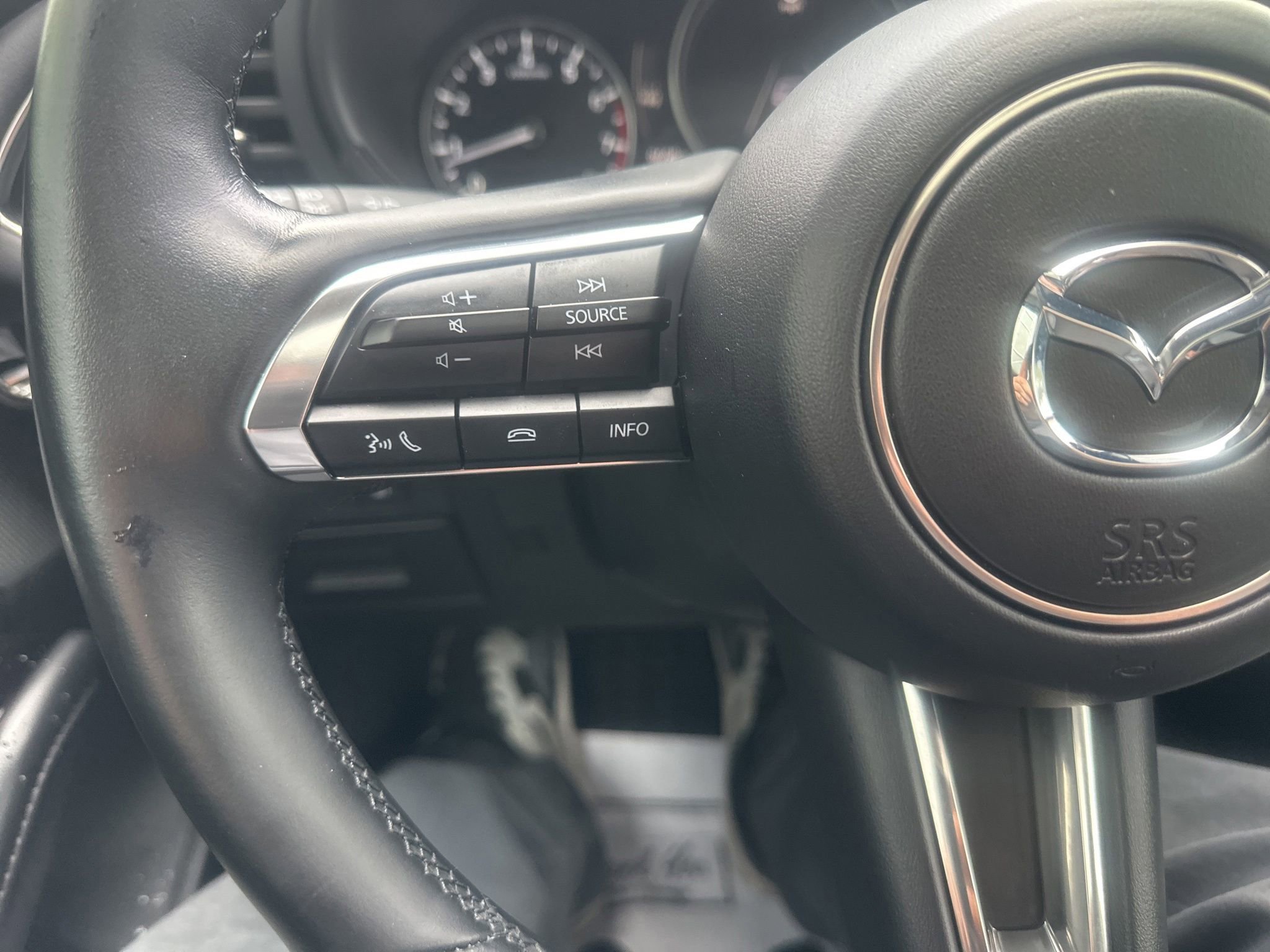 Used 2025 MAZDA MAZDA3 2.5 Turbo Sedan w/Premium Plus AWD/4WD image 24