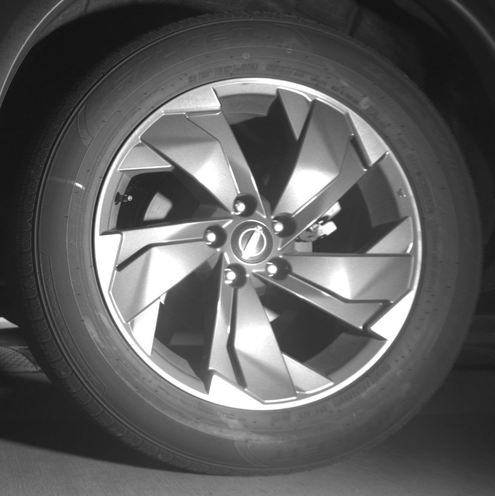 Used 2025 Nissan Rogue SV FWD image 17