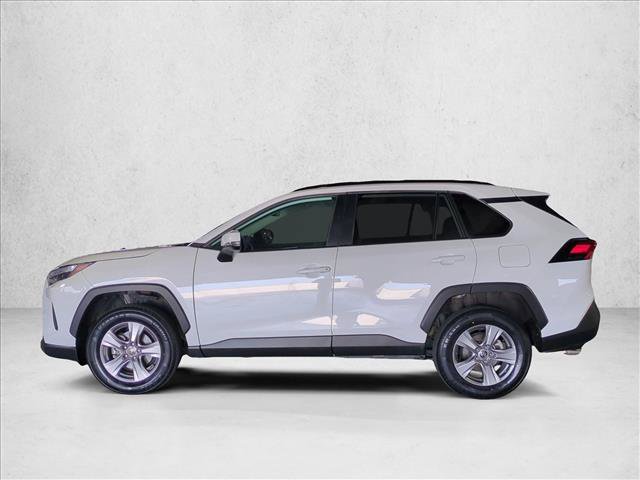 Used 2025 Toyota RAV4 XLE FWD image 9
