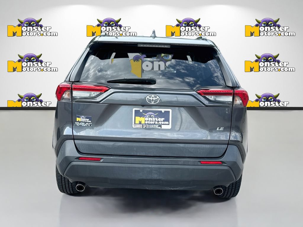Used 2020 Toyota RAV4 LE w/ Carpet Mat Package FWD image 6