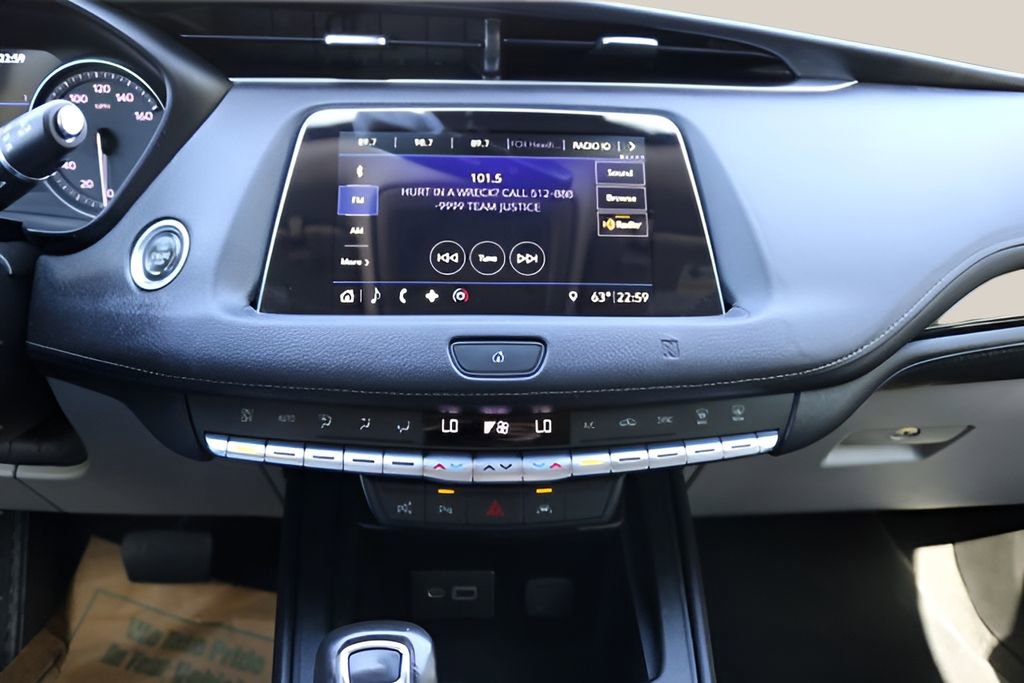 Used 2019 Cadillac XT4 Premium Luxury w/ Technology Package image 20