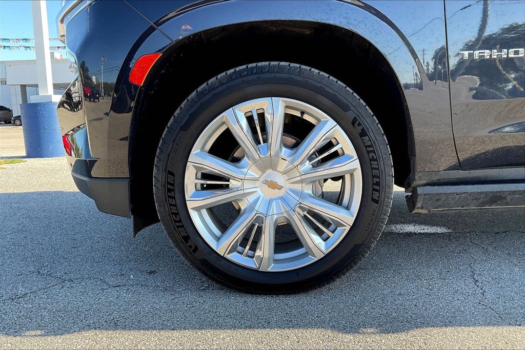 Used 2023 Chevrolet Tahoe High Country AWD/4WD image 30