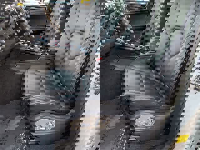 Used 2024 Porsche Macan image 17