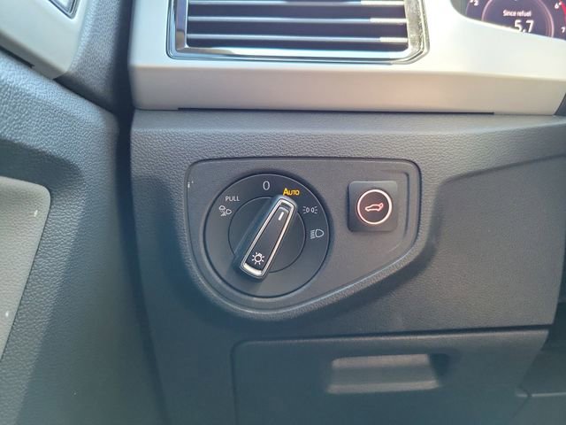 Used 2022 Volkswagen Atlas SE image 29