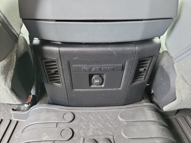 Used 2016 RAM 1500 Big Horn AWD/4WD image 18