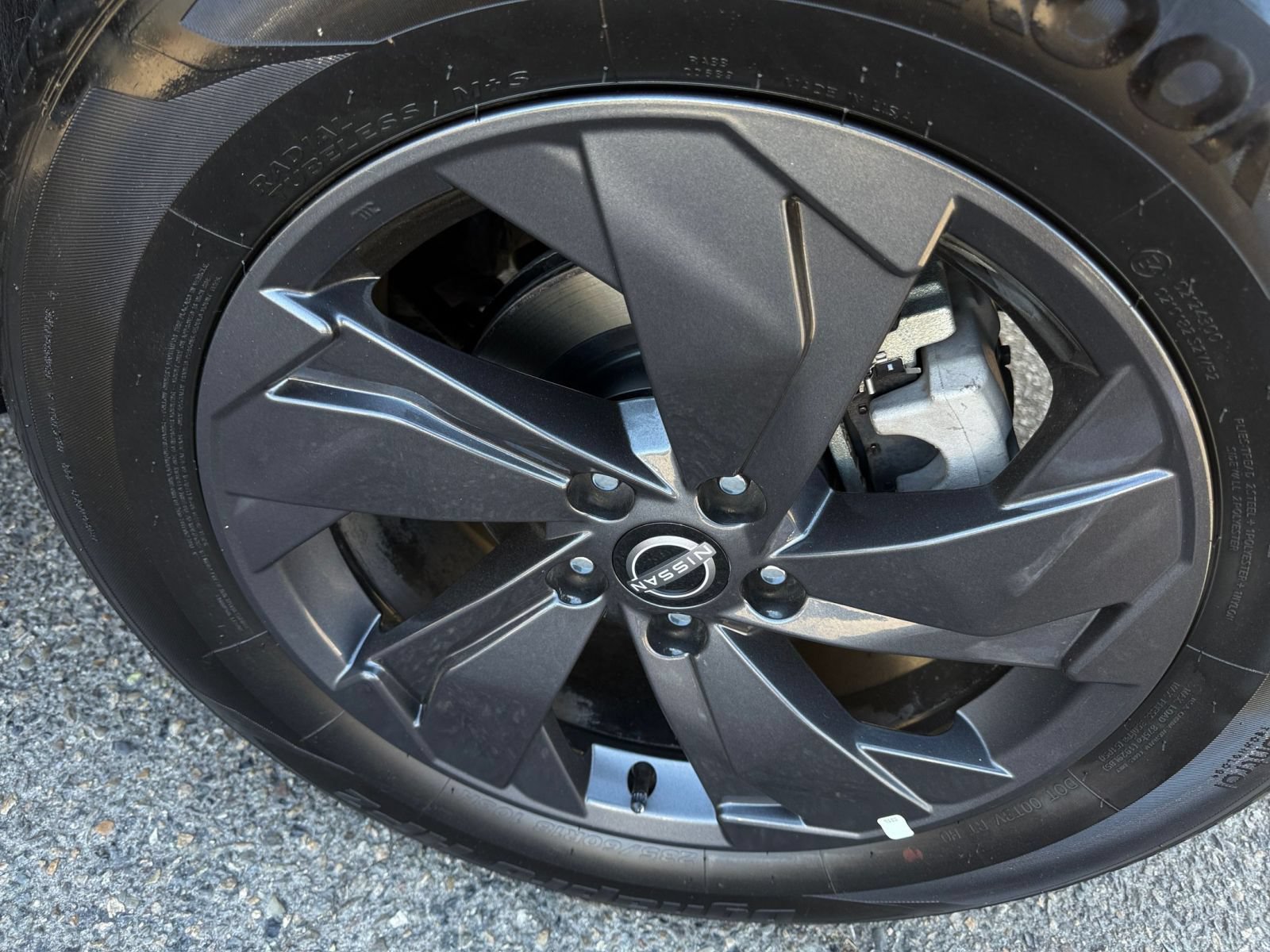 Used 2026 Nissan Rogue SV AWD/4WD image 32