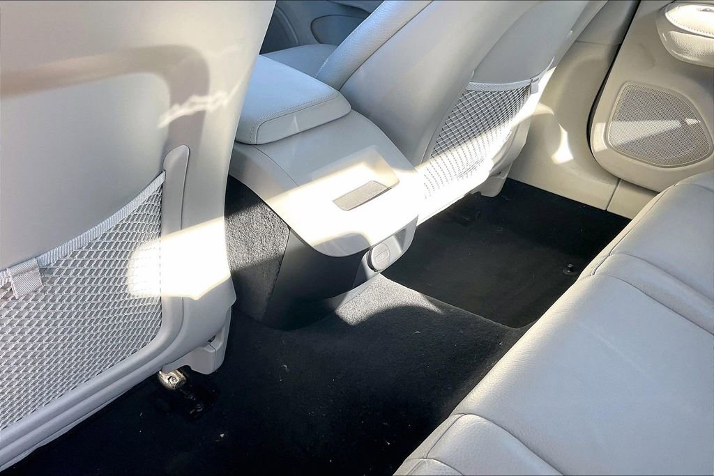 Certified 2024 Volvo S60 B5 Core image 31