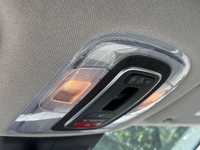 Used 2024 Hyundai Elantra Limited FWD image 29