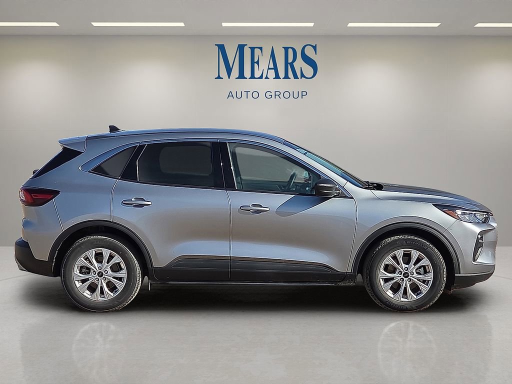 Used 2024 Ford Escape Active image 6