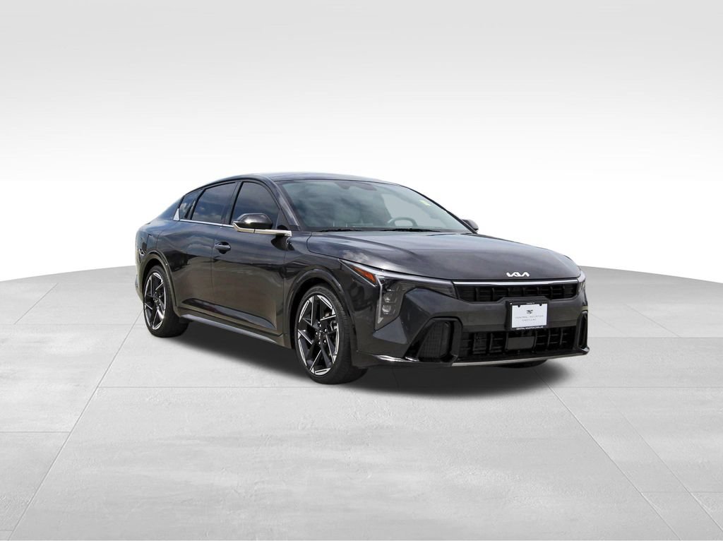 Used 2026 Kia K4 GT-Line w/ GT-Line Sunroof Package FWD video 1