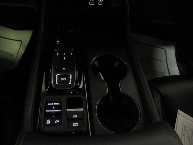 Certified 2023 Honda Pilot TrailSport image 7