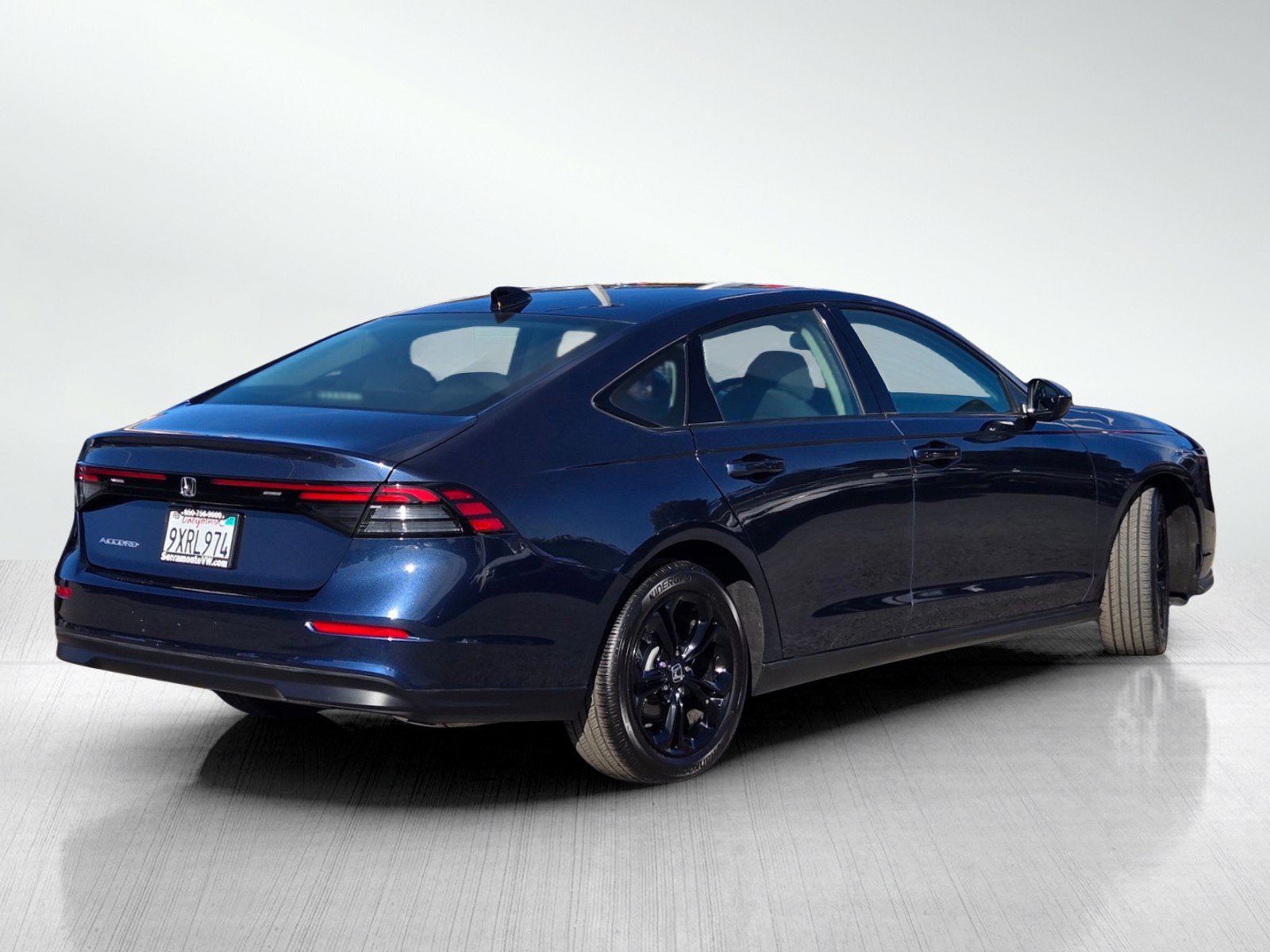 Used 2025 Honda Accord SE image 4