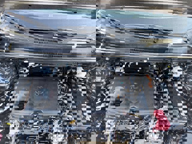 Used 2021 Toyota RAV4 XLE w/ Convenience Package image 25